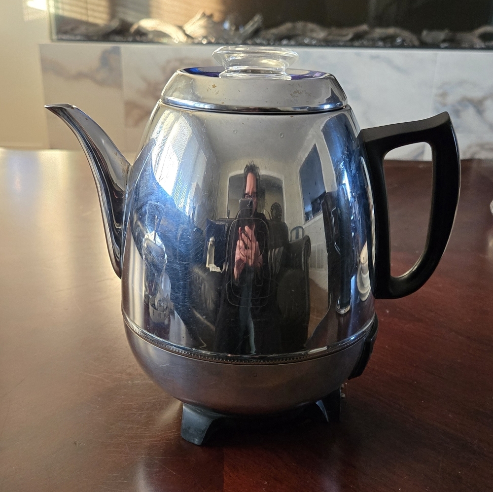 Vintage General Electric Coffee Percolator